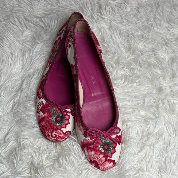 Burberry Pink and Green Floral Flats